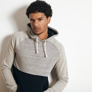 Hoodies & Sweatshirts