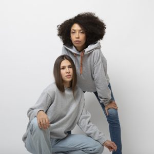Hoodies & Sweatshirts